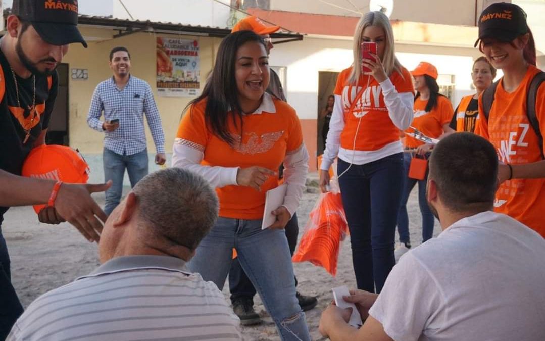 LAS ENCUESTAS ESTÁN EN LAS CALLES: CANDY YESCAS