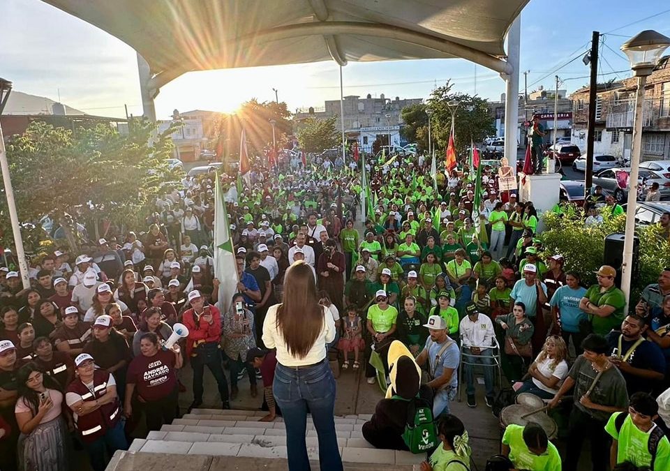 TEPIC SE SIGUE PINTANDO DE VERDE