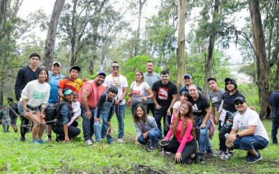 Geraldine encabeza reforestación del cerro de San Juan con cinco mil árboles más