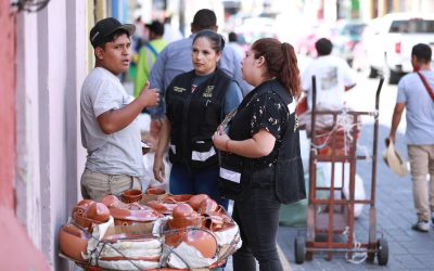 Gobierno de Tepic quiere banquetas libres para los peatones en el Centro