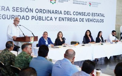 Entrega gobernador de Nayarit, 67 Radio Patrullas a policías municipales y estatales