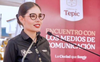 Paga Geraldine en tiempo y forma a los trabajadores de Tepic