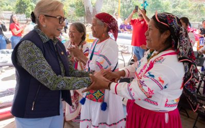DIF Nayarit preserva tradiciones y transforma la vida de artesanas y artesanos originarios