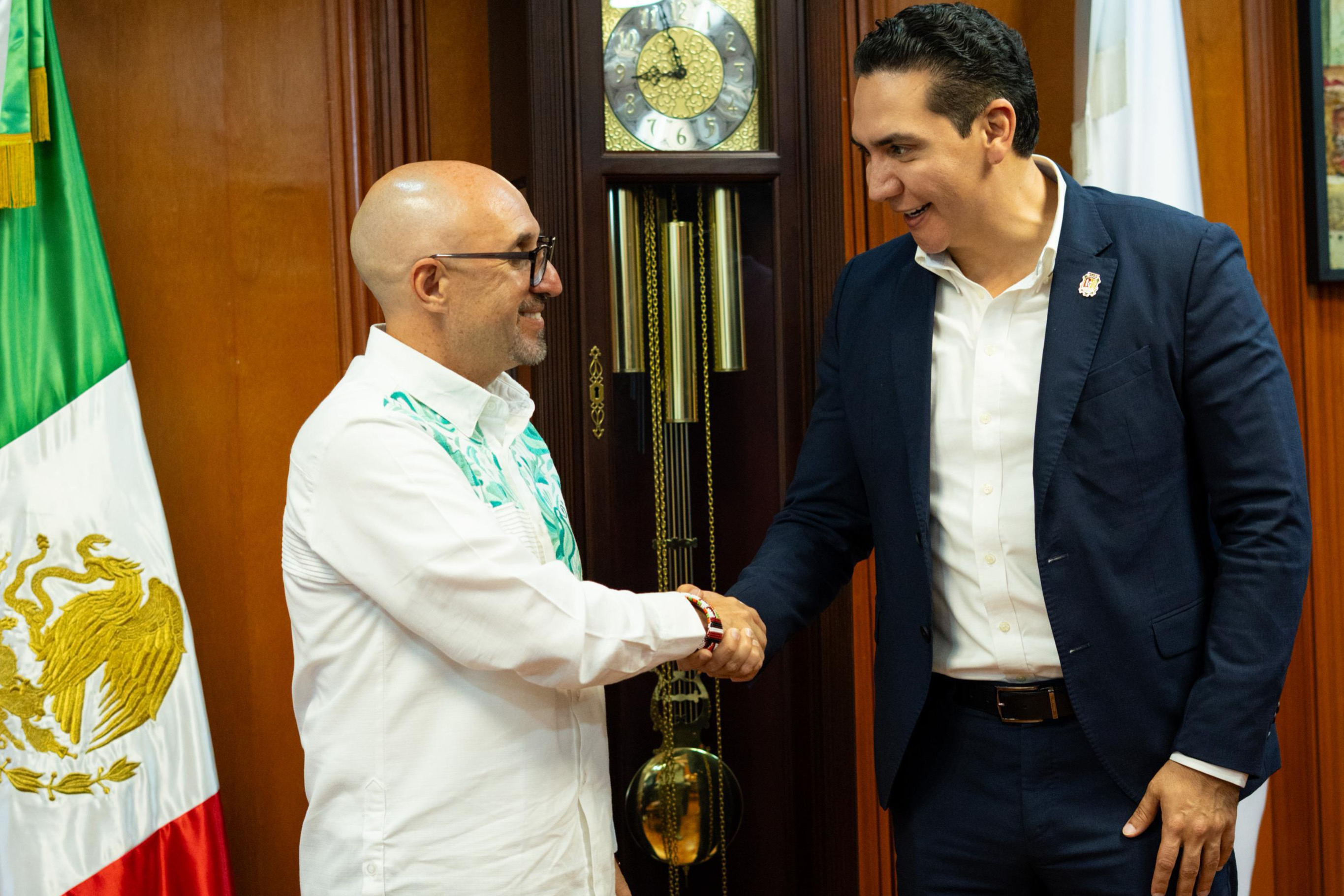 2095D857-925F-4F2C-BEED-9C653CEE71CD