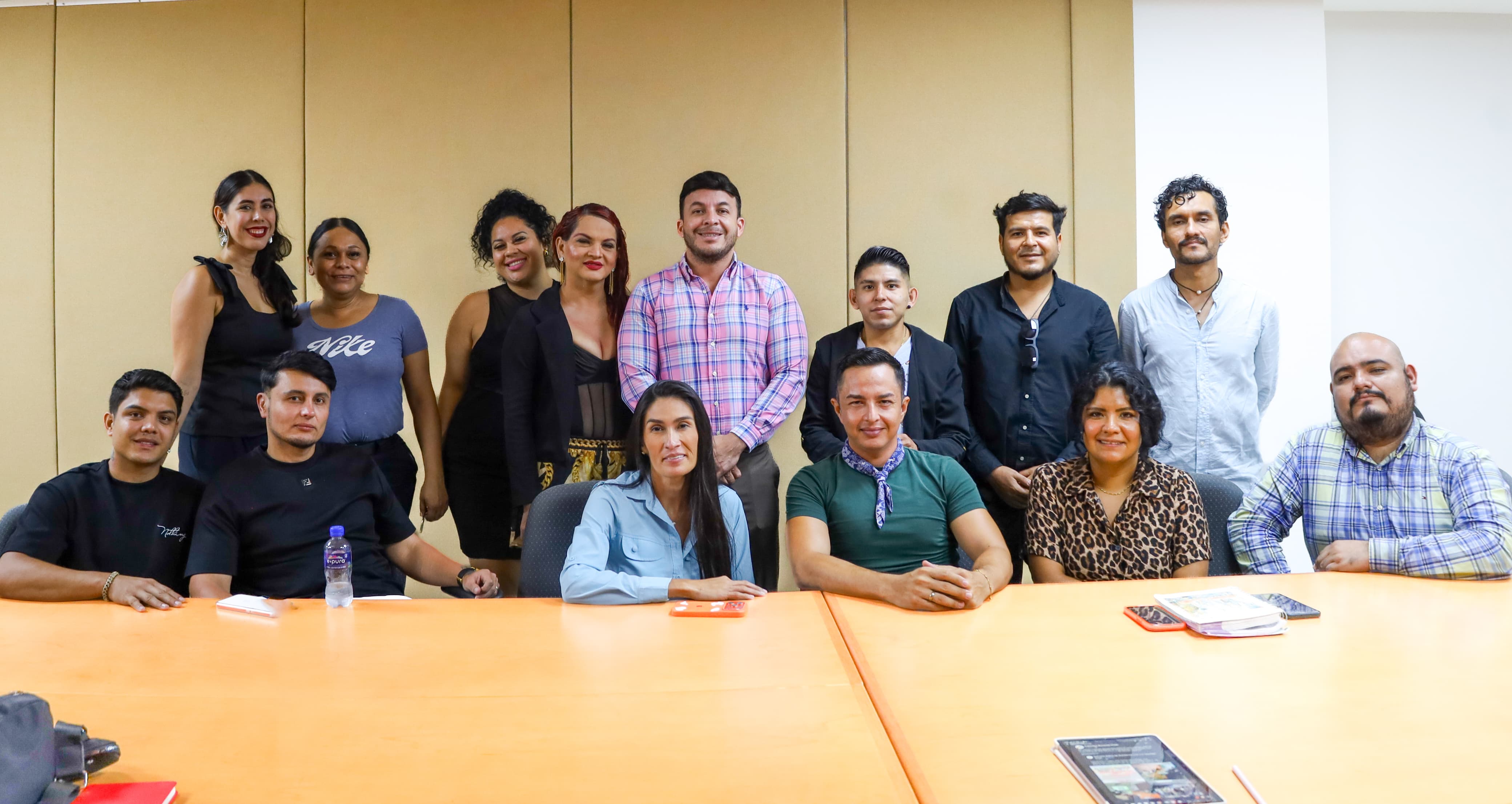 Bahía de Banderas fortalece el diálogo con colectivos LGBTQ+